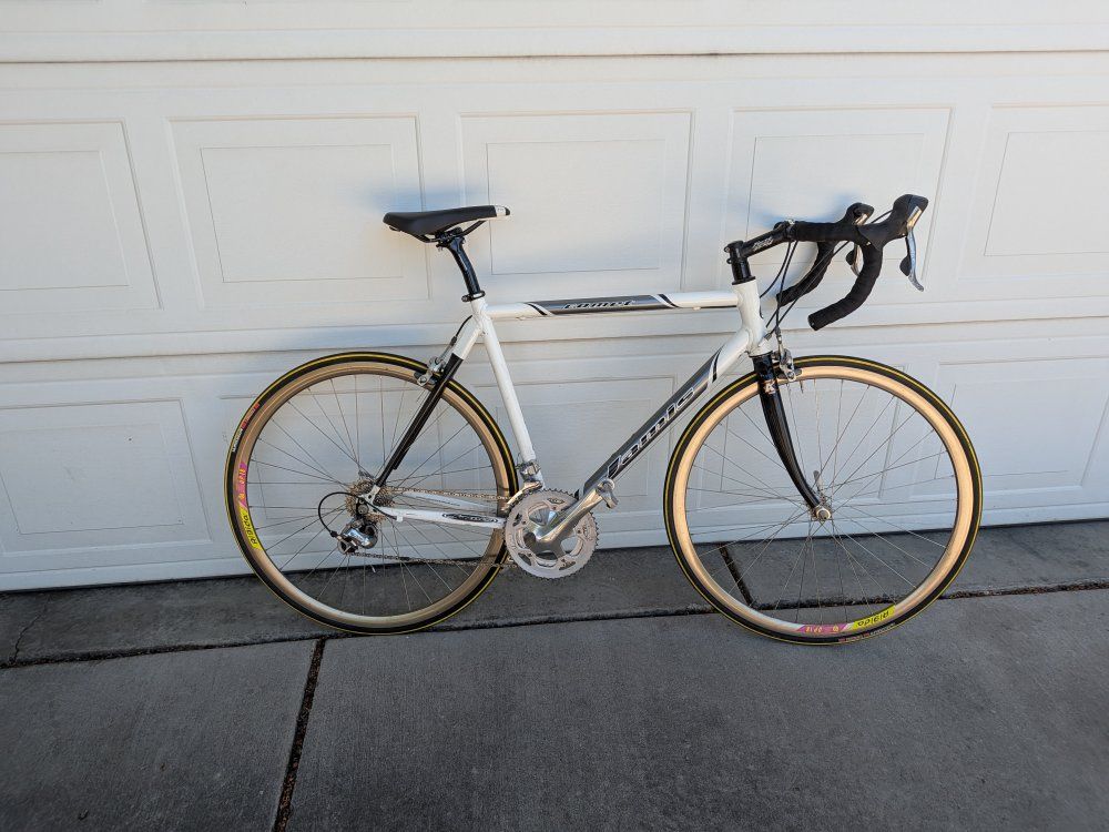 Jamis Comet road bike Shimano 105 2x10 Ready to ride