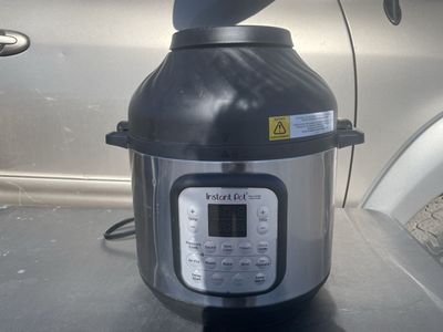 Instant Pot Duo Crisp + Air Fryer 8 Quart