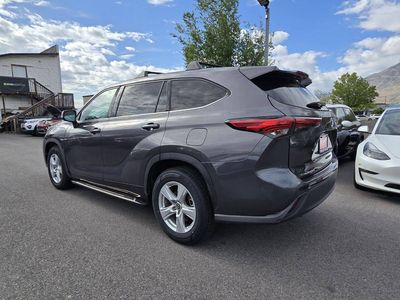 2021 Toyota Highlander LE