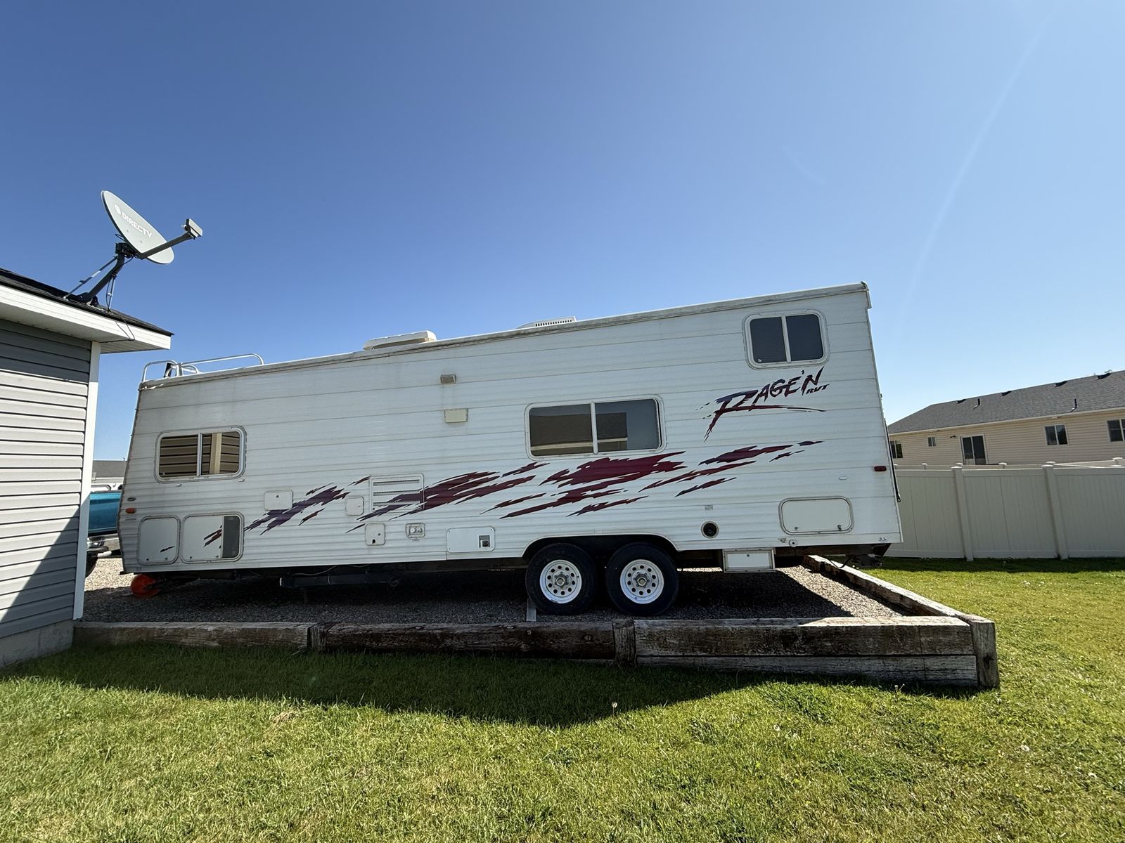 Remodeled 30’ Rage’n Toy Hauler