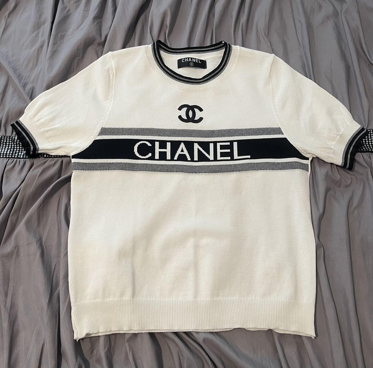 Women’s shirt