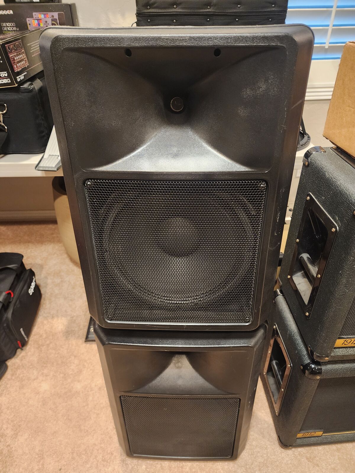 EV ElectroVoice SX200 Similar Too