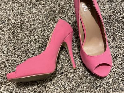 Women's High Heel Shoes Size 8 1/2