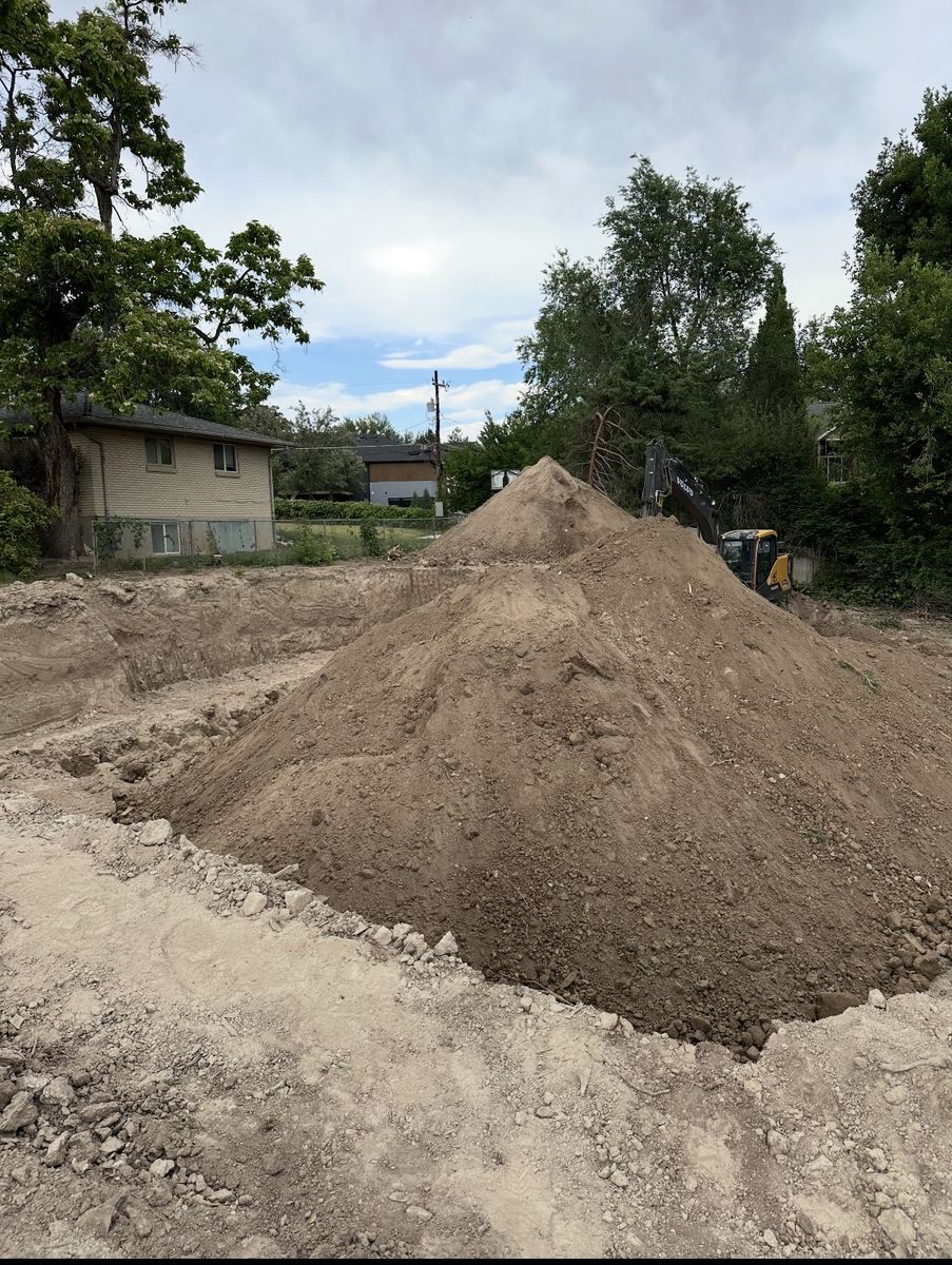Free fill dirt delivered