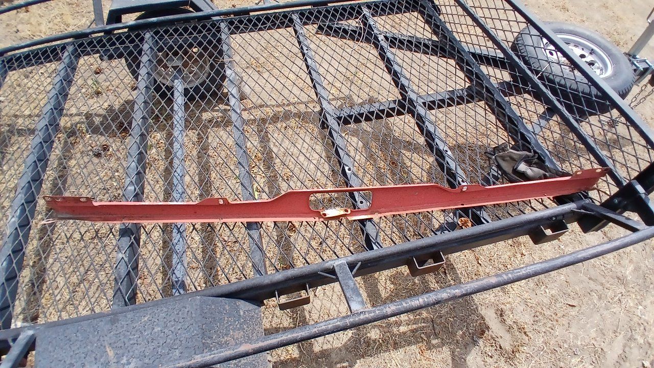 Main image 4