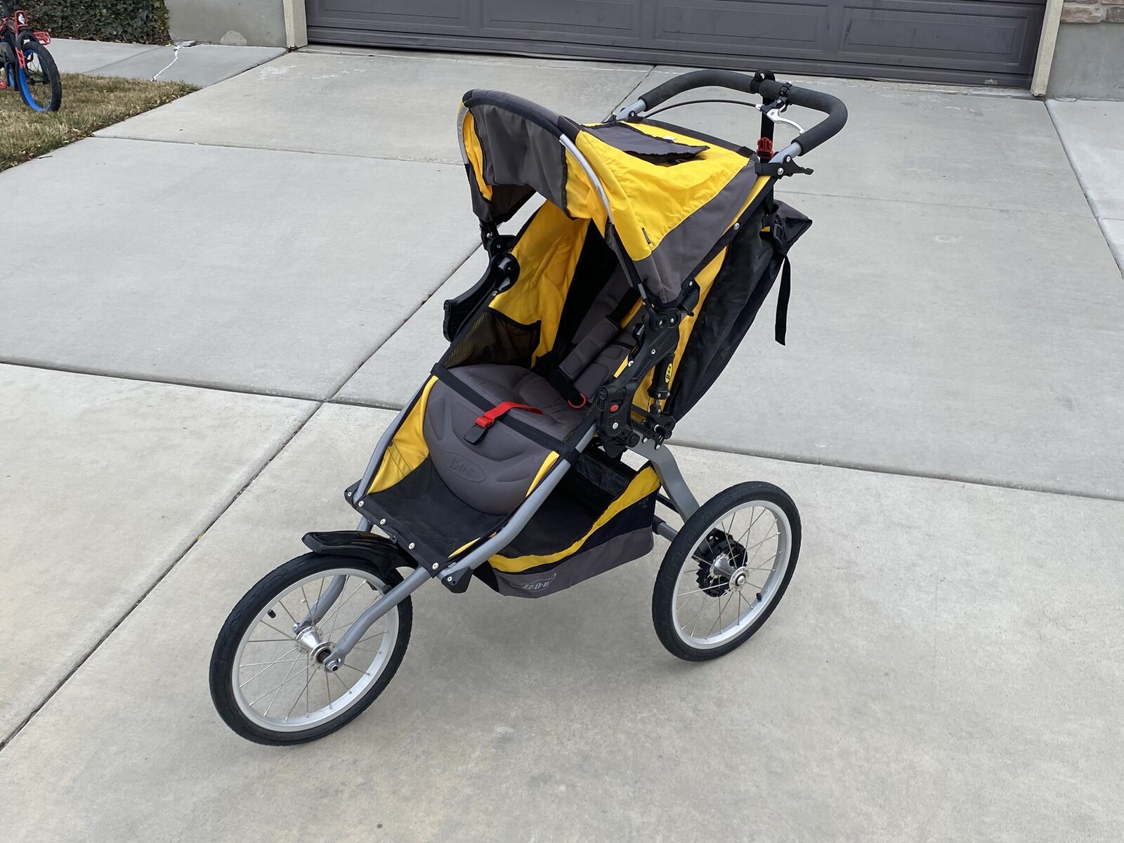 BOB Ironman Running Stroller
