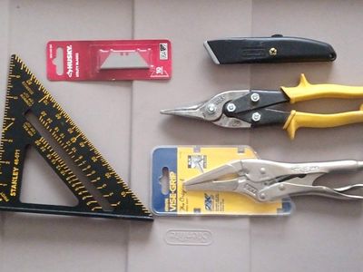 Stanley Speed Square, Irwin Vise-Grip, Wiss Snips & Husky Blades - Mixed Tool Lot