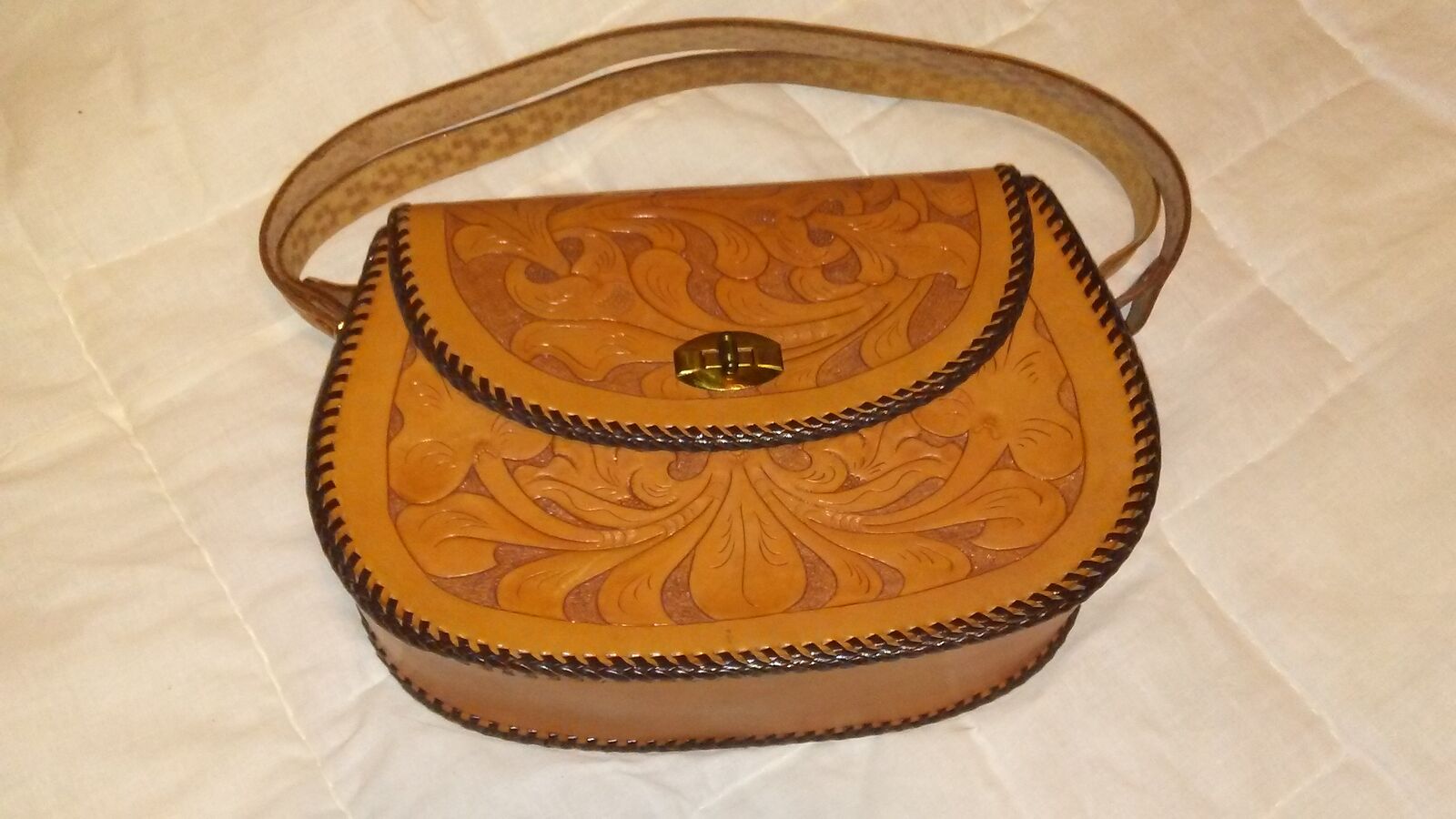 Hand-tooled Leather Purse - Vintage