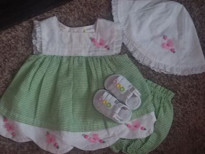 GREEN GINGHAM DRESS AND PANTIES, HAT,SANDALS 0-3