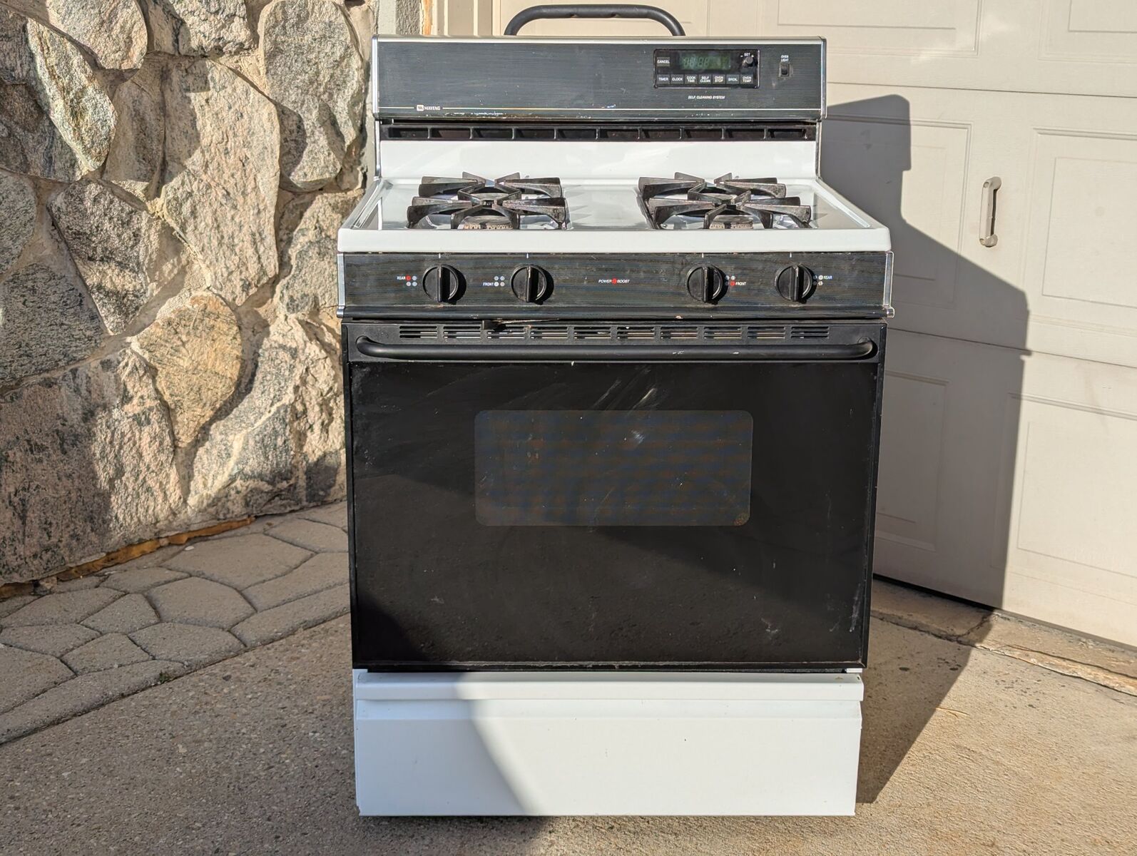 Maytag Gas Range 4 Burners Self-Cleaning Oven Electronic Controls Late 1980s-90s