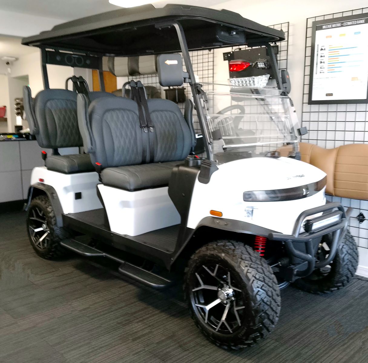 2025 Lithium 4-Passenger White Denago EV Rover XL LSV