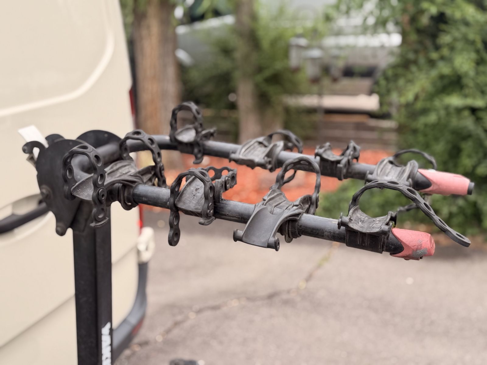 Yakima SwingDaddy 4-Bike Hitch Rack - 2-inch receiver, Swing-Away Design