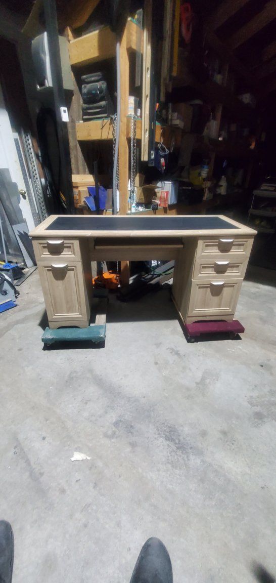 desk