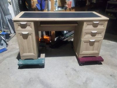 desk