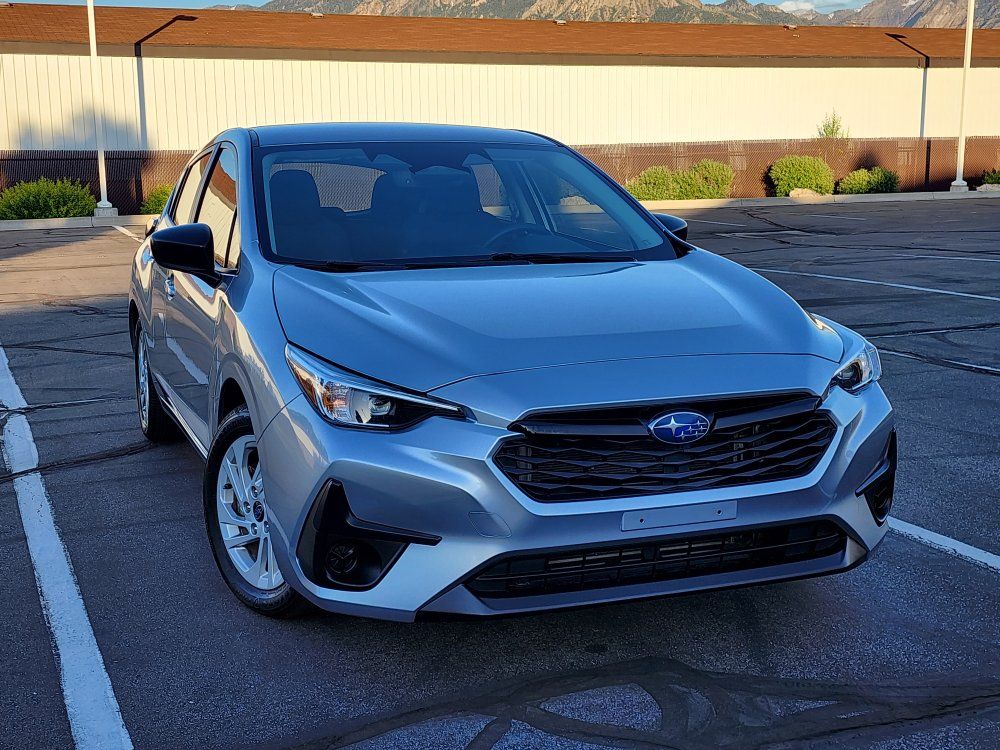 2024 Subaru Impreza 2.0i