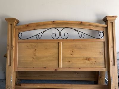 Solid Pine Bedroom Set California King