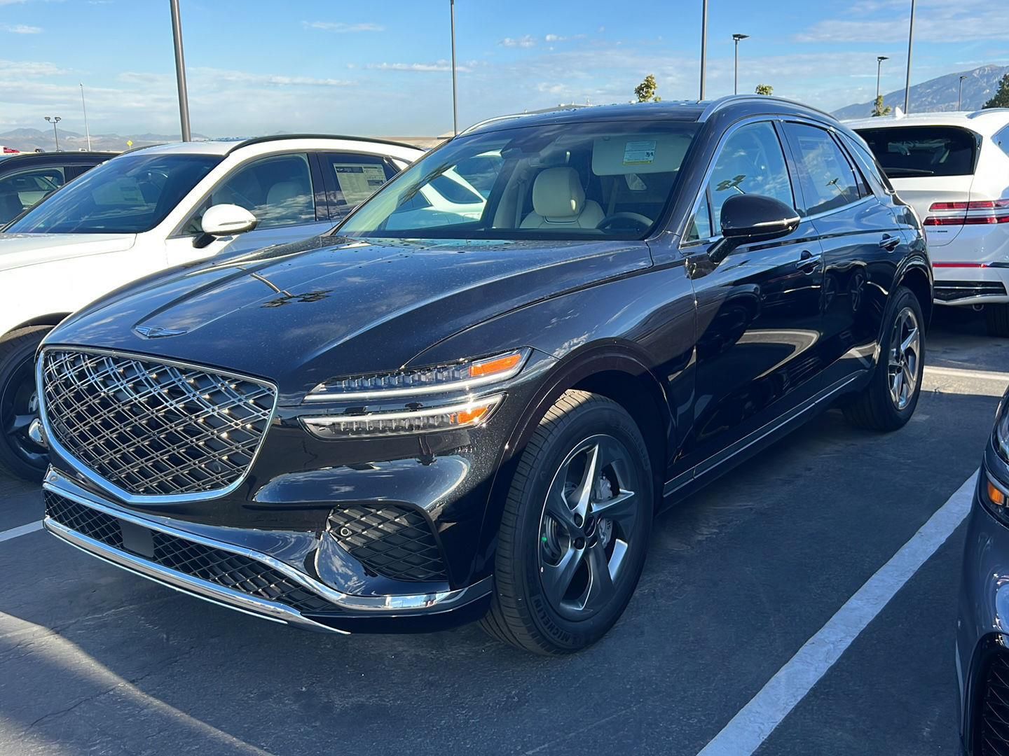 2026 Genesis GV70 2.5T Standard