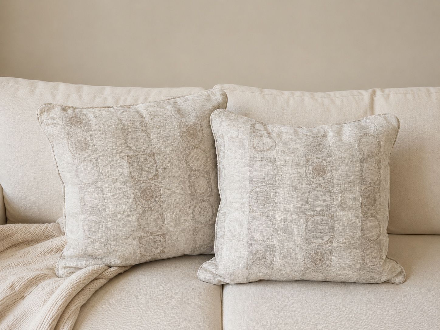 Set of 2 Neutral Textured Decorative Throw Pillows – Modern Beige/Cream Accent Cushions