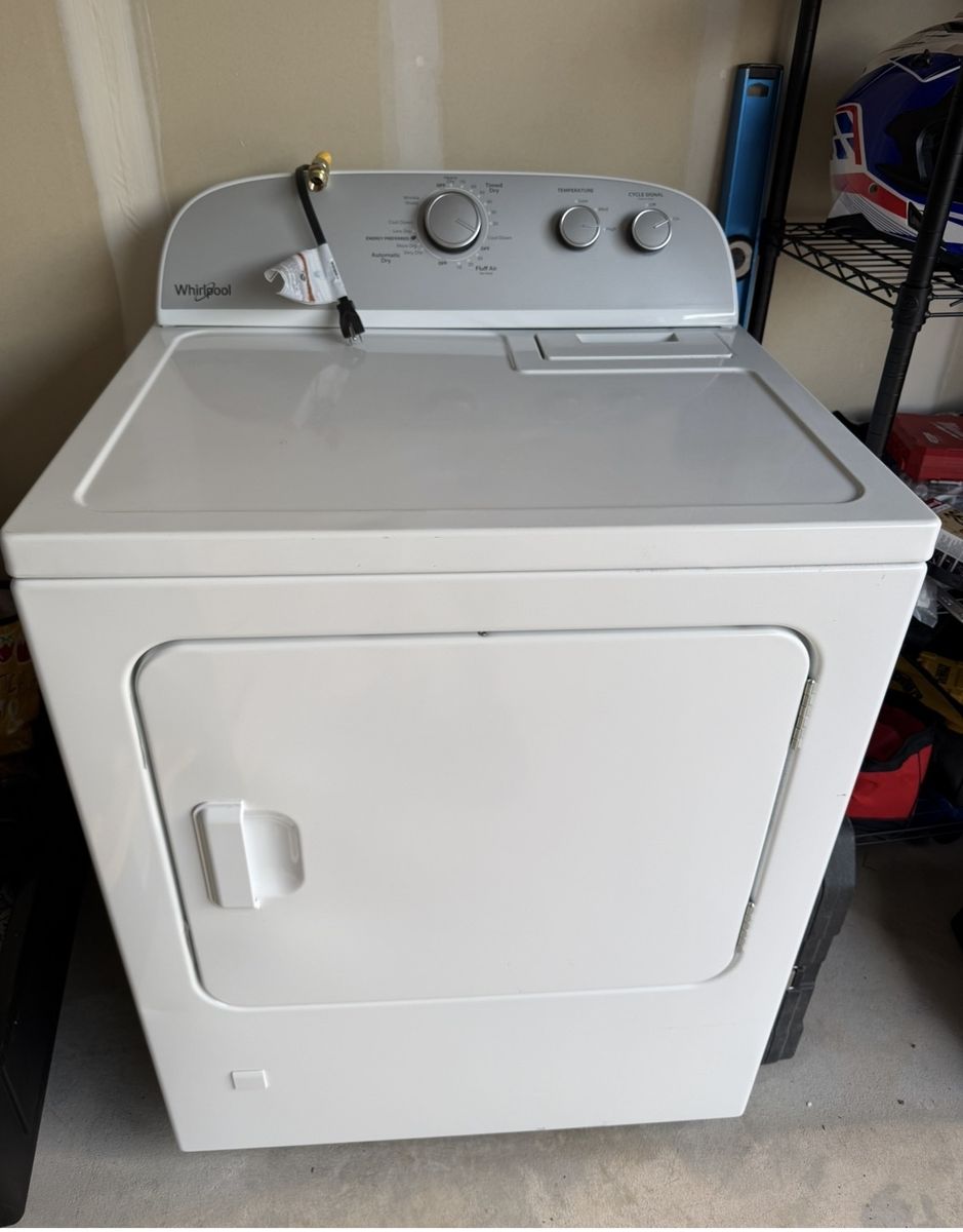 Whirlpool White Gas Clothes Dryer