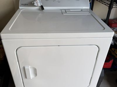 Whirlpool White Gas Clothes Dryer