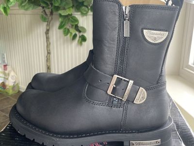 Milwaukee Motorcycle Co. Women's Boot Afterburner MB207 Black Leather Size 9 Freedom Flex