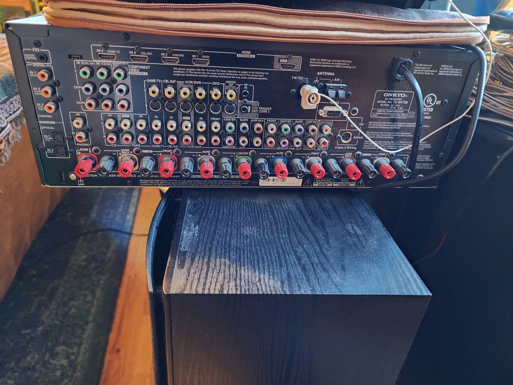 Main image 3
