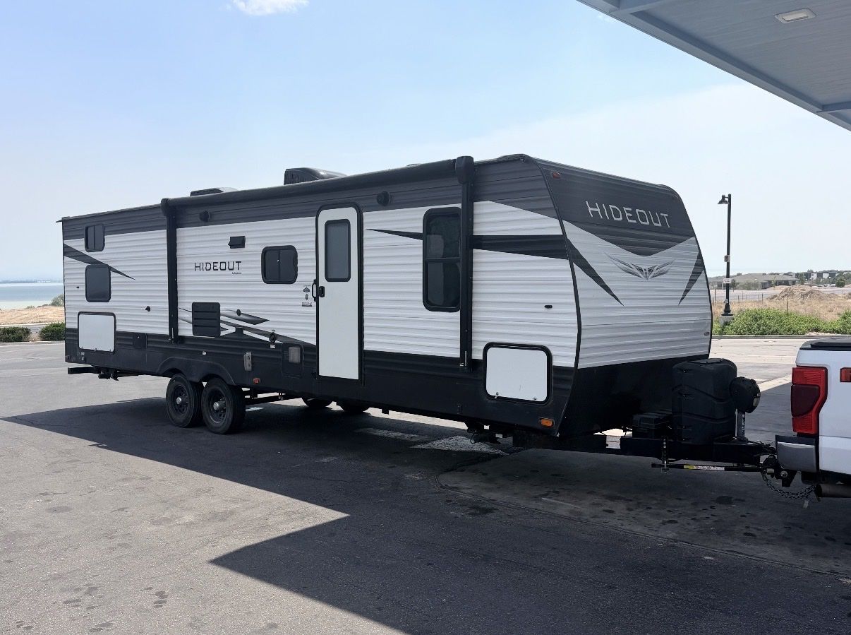 2021 Keystone Hideout 29BQSWE