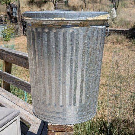 20 Gallon galvanized steel trash cans