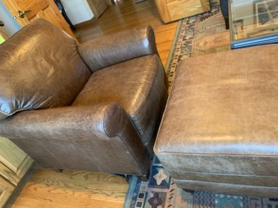 Leather Chair With Ottoman