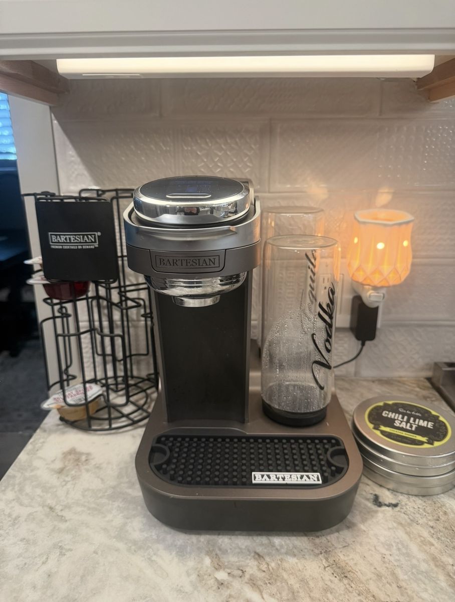 Bartesian Cocktail Maker