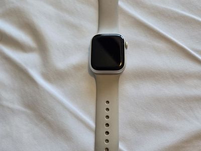 Apple Watch Series 8