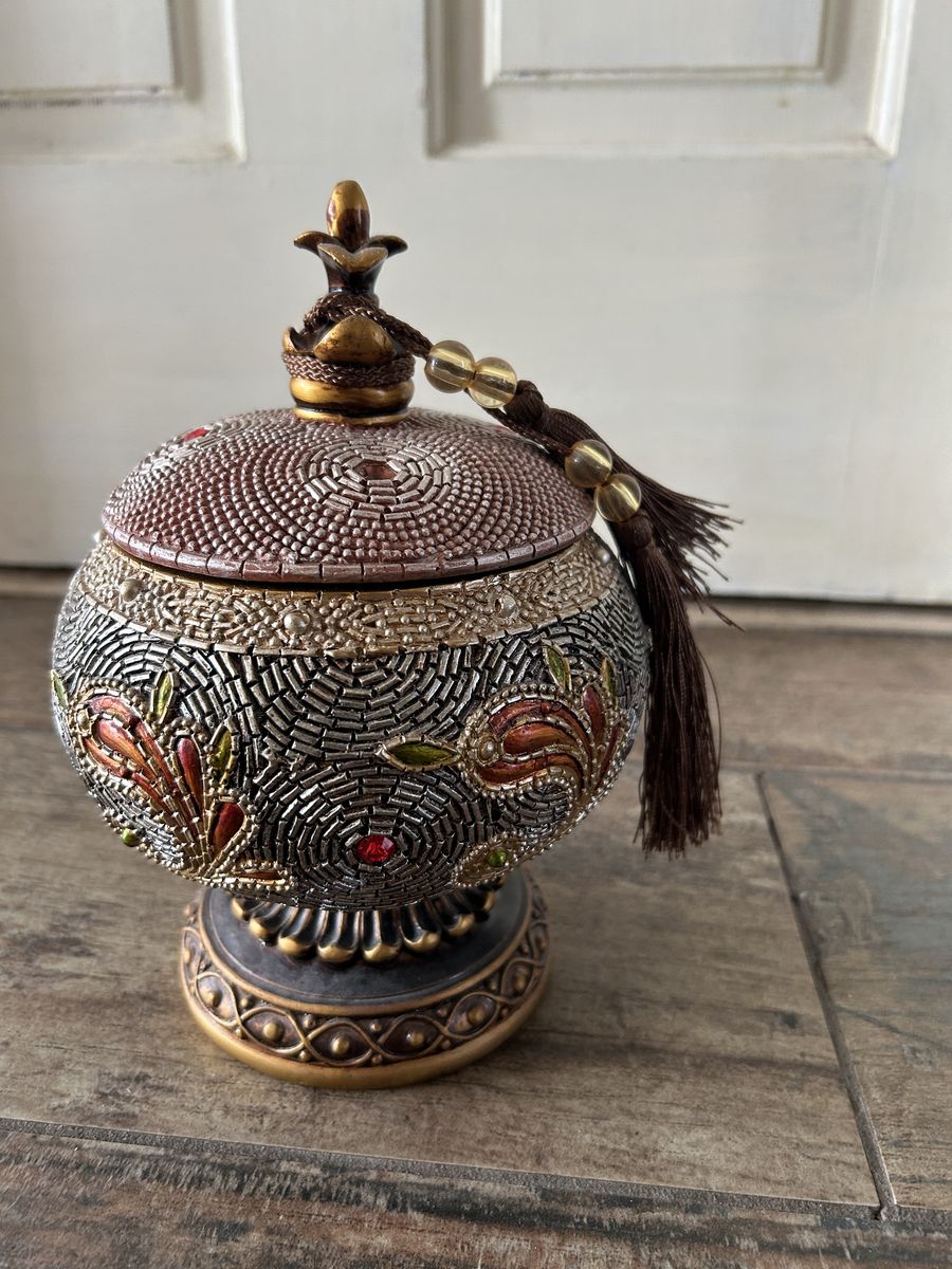 Decorative Lidded Jar / Trinket Box – Moroccan Style Metal Decor