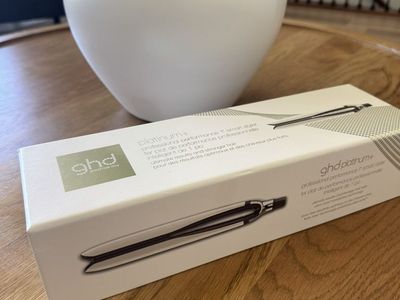 GHD Platinum + Professional 1 Flat Iron