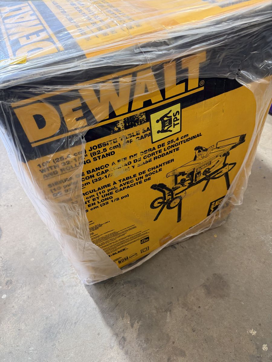 Dewalt table saw 7491 RS New in box