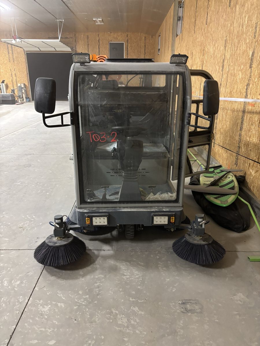 electric street shop sweeper