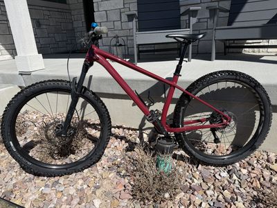 Specialized Fuse - 27.5 - Medium