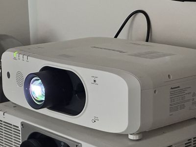 Panasonic PT-FZ570 WUXGA Projector, 4500 Lumens, Lens Shift, Low Hours
