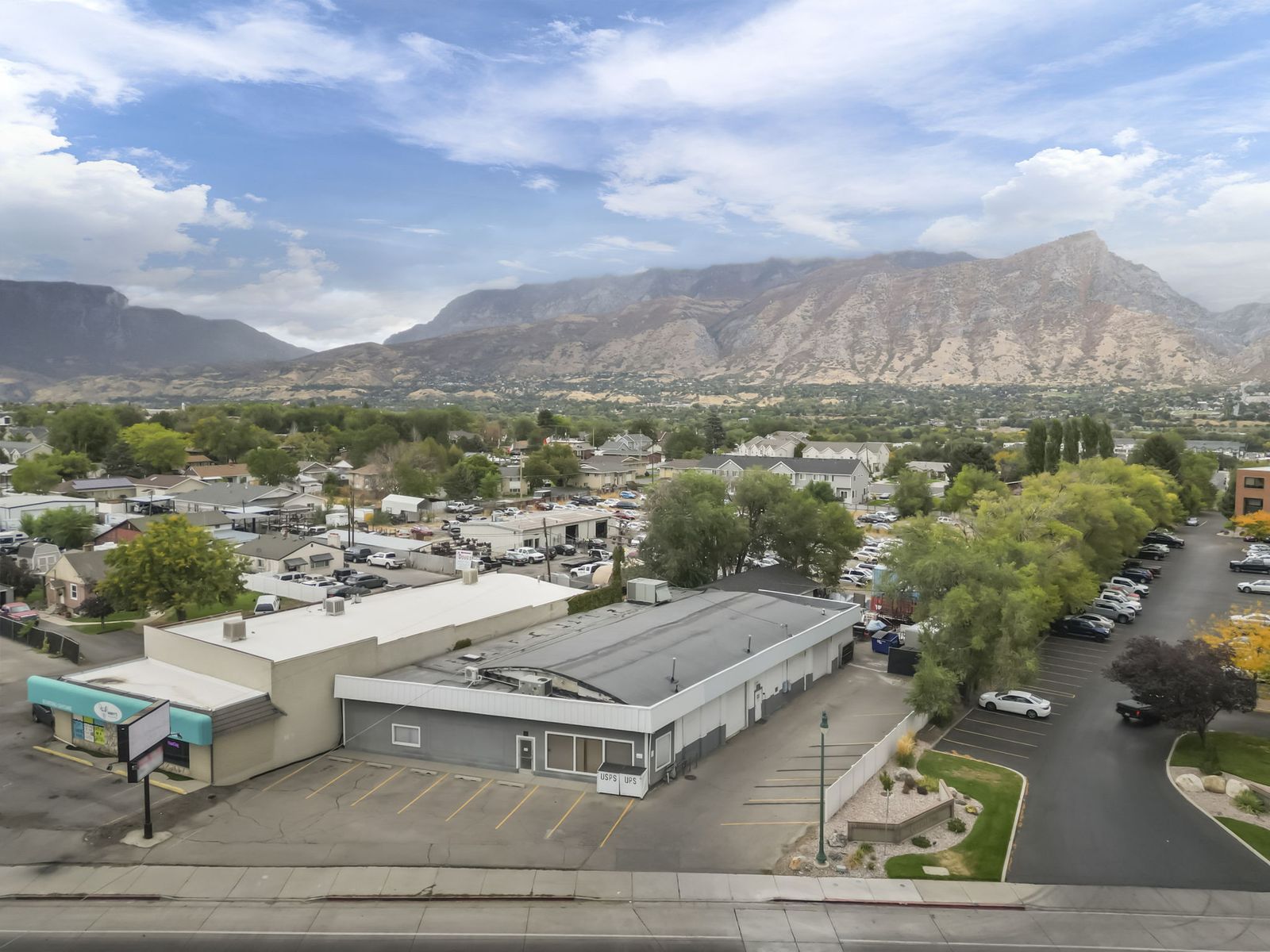Retail/Warehouse Orem State Street