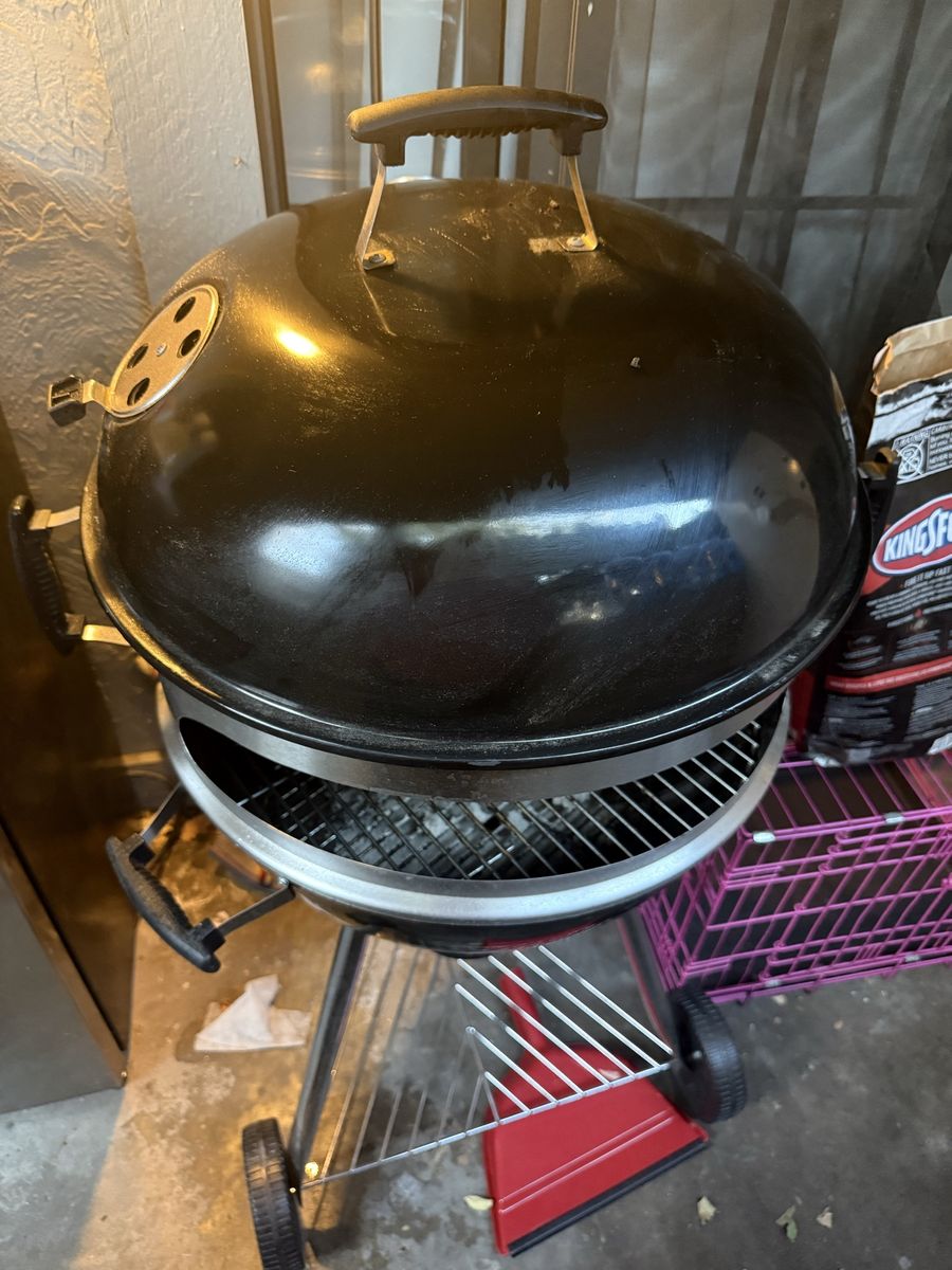 Charcoal bbq