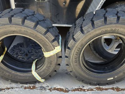 New Set of 2 Duhow 28x9-15 Forklift Tire w/Tube and Flap 8.15-15, 14 ply Heavy Duty DH-901