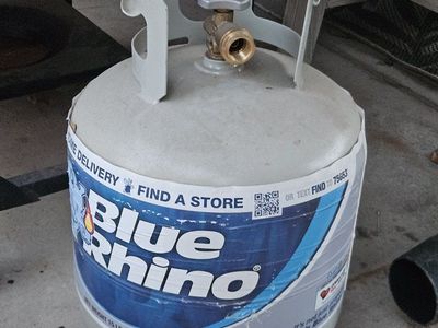 Blue Rhino 15 lb Propane Tank - Empty - Ready for Exchange/Refill