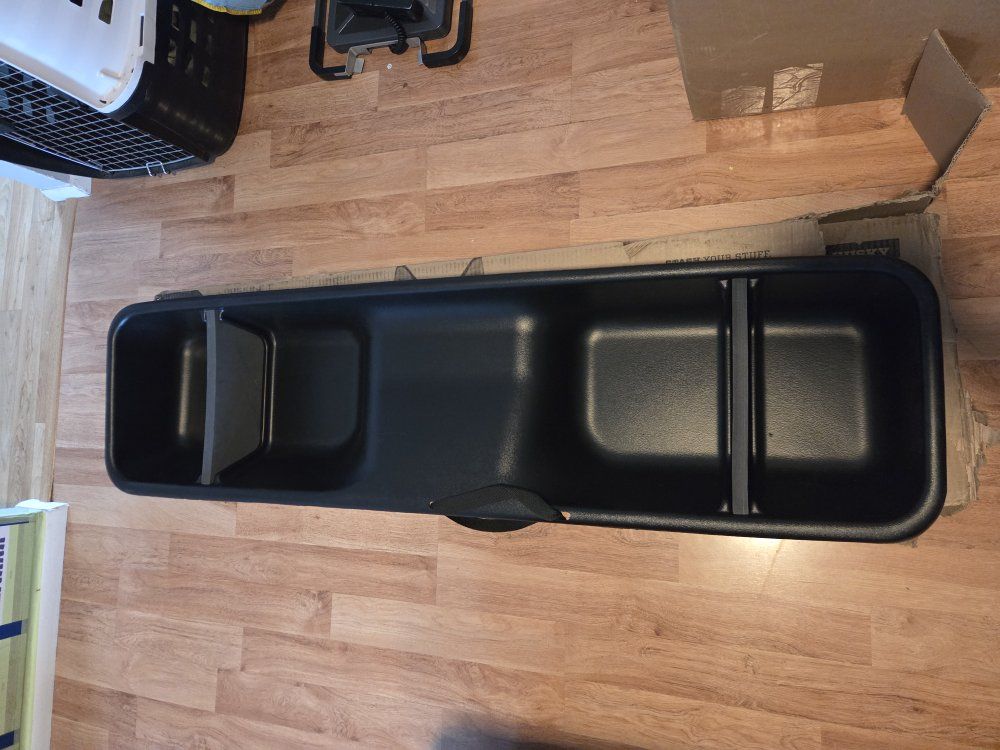 under seat storage box 99-07 Silverado/Sierra 1500