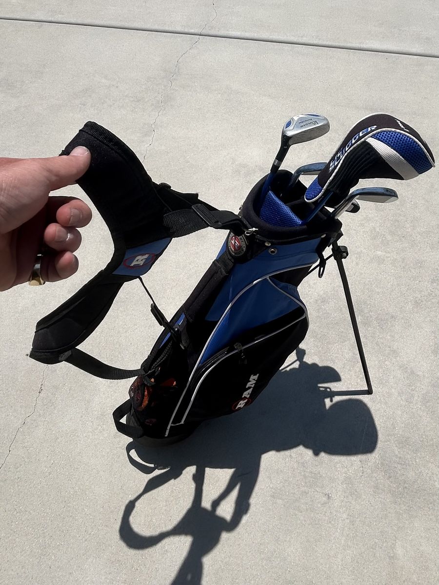 Little Slugger Kids Gold Clubs with Stand Bag