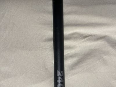 One Up V3 240mm dropper post