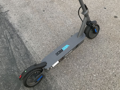 80% off NEW IN THE BOX Vibe ride explorer electric scooter 19 mph E SCOOTER