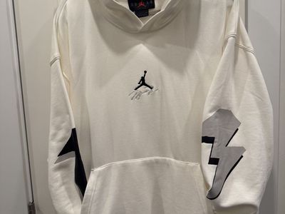 Nike Jordan Flight Off-White Cream Fleece Pullover Hoodie Graphic Sleeves XXL Never worn