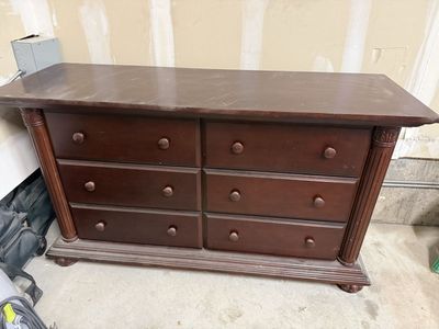 Chest of drawers for sale