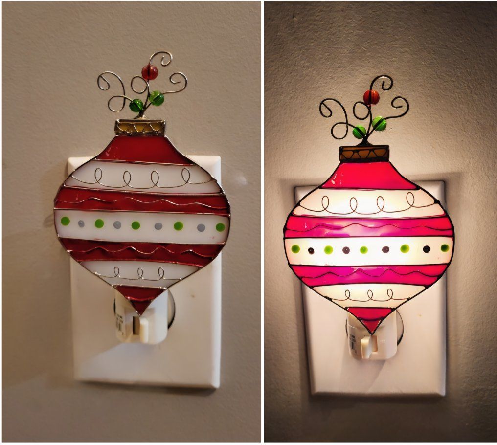 **NEW STAINED GLASS NIGHTLIGHT**