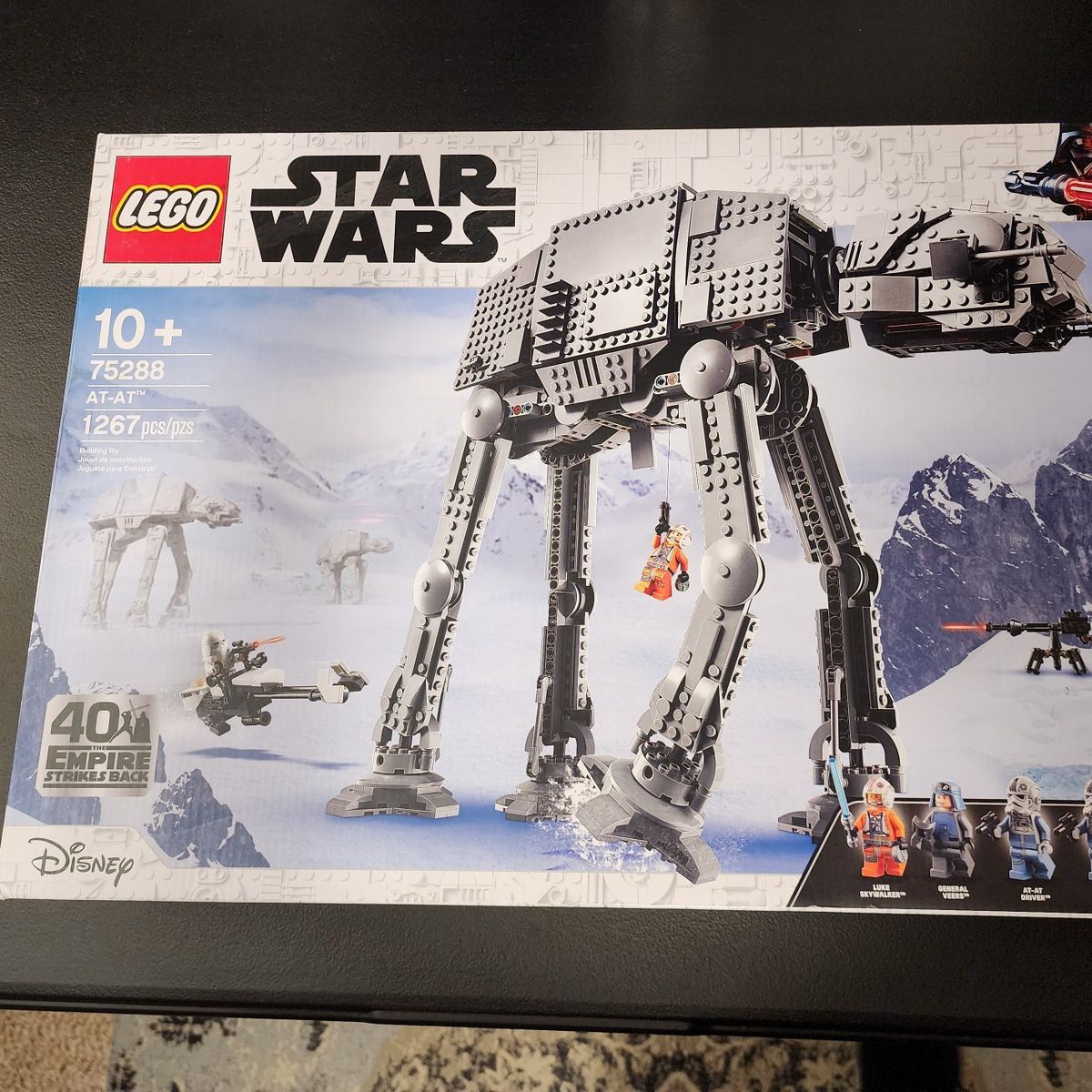 LEGO Star wars AtAt 75288 New Sealed