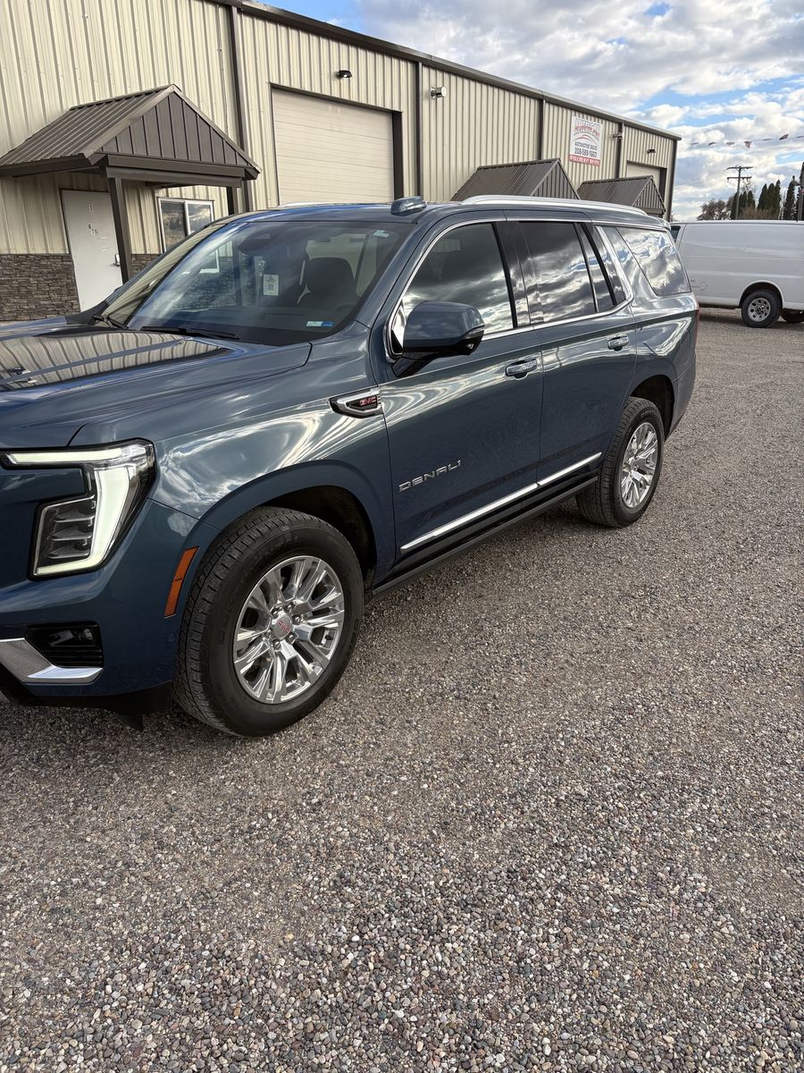 2025 GMC Yukon Denali